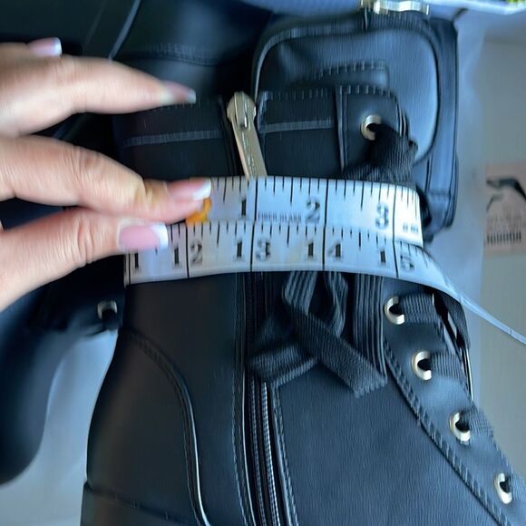 Cape Robbin Monik Platform Chelsea Ankle Boots with Chunky Block Heels Booties M - Picture 10 of 10